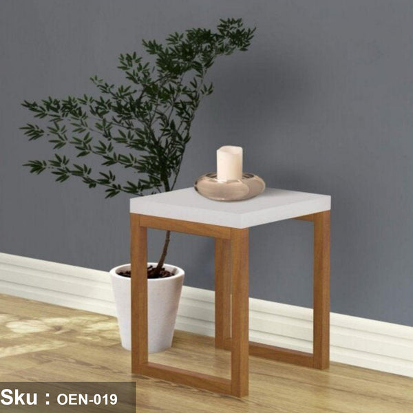 Natural wood side table - OEN-019