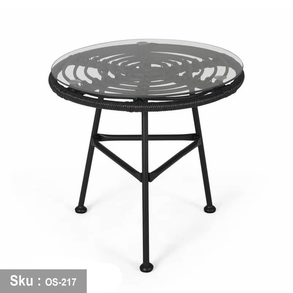 Brita outdoor decor table in black