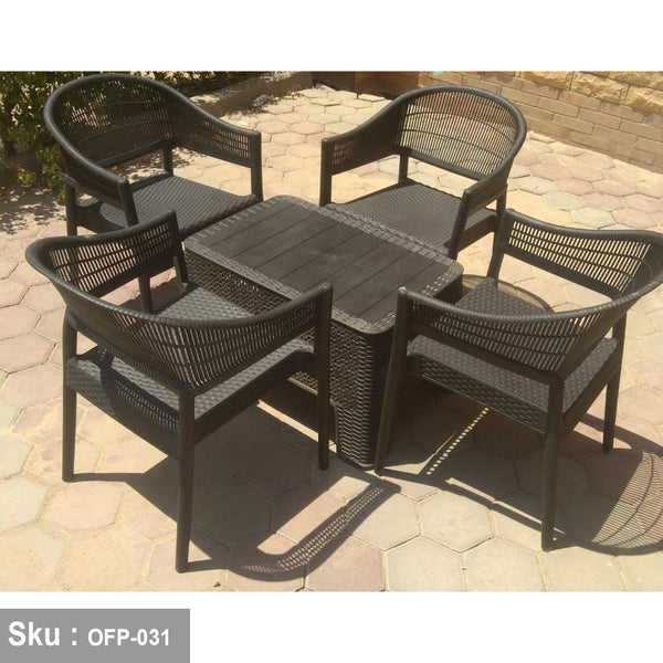 Set of 4 chairs and a table - OFP-031