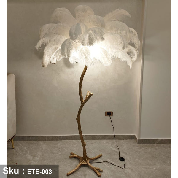 Large Natural Ostrich Feather Floor Lamp - ETE-003
