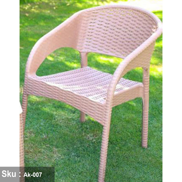 كرسي ويندو بلاستيك للكافيهات - اوسكار رتان